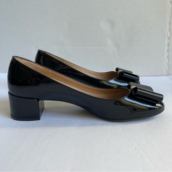 Salvatore Ferragamo Black Patent Leather Bow Pumps Women USA SZ 8 + Dust-bag - Picture 8 of 16